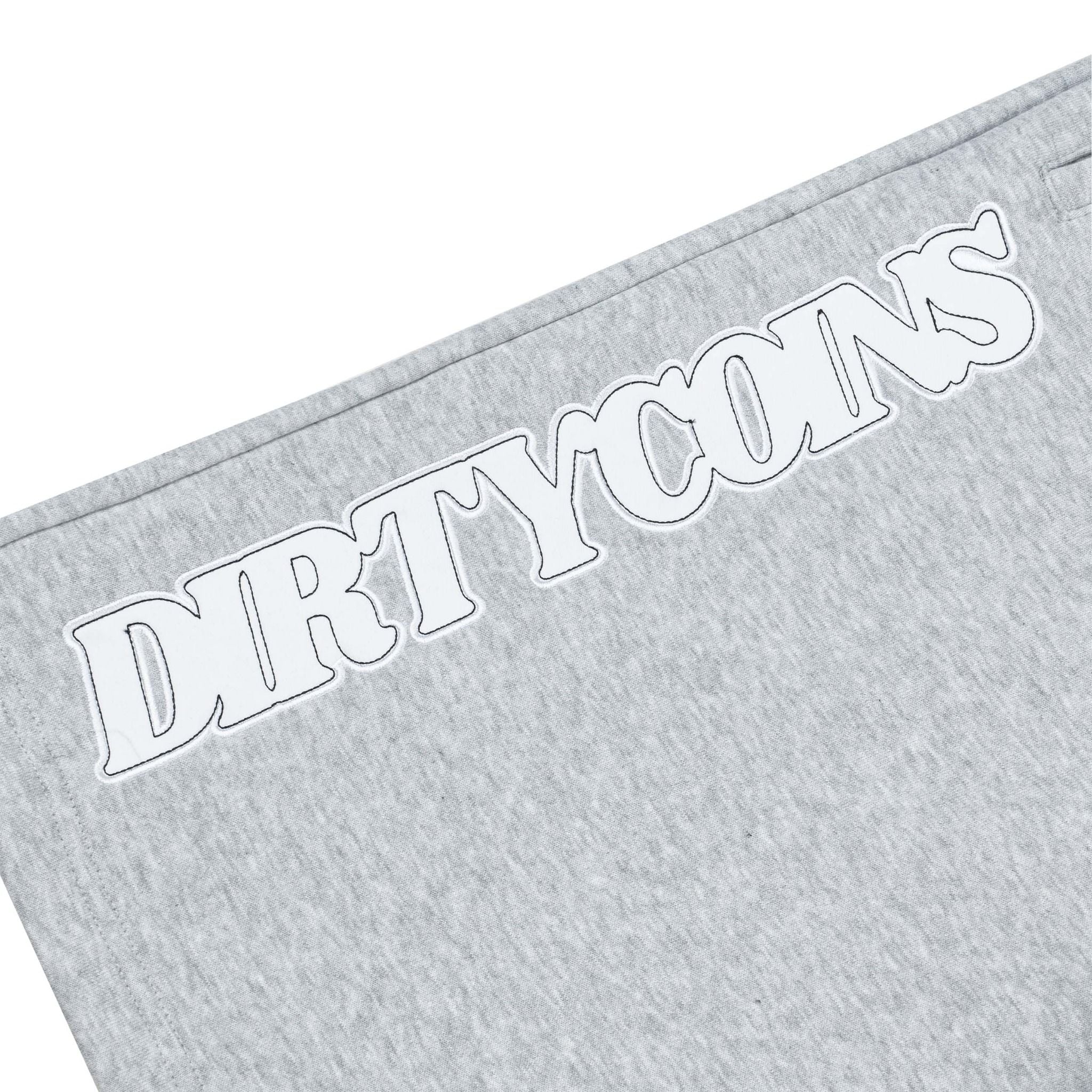  Quần ngắn Sweatshorts Baggy Logo Patched 