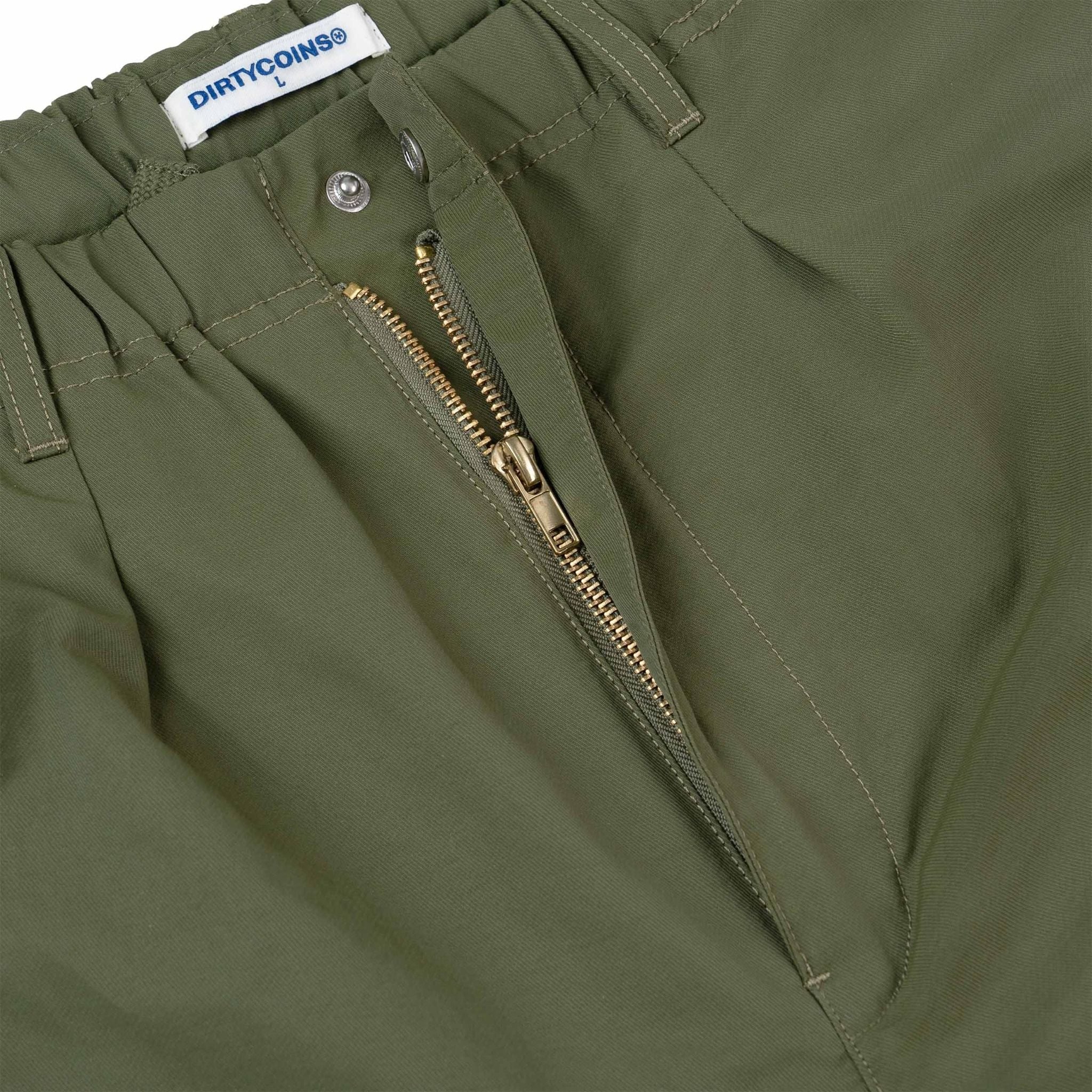  Quần Dài Cargo Pants Patched Logo 