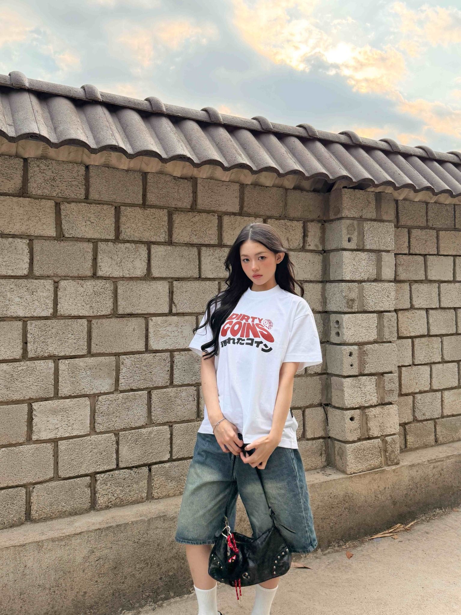  Áo thun Regular Boxy DC Wavy Logo 