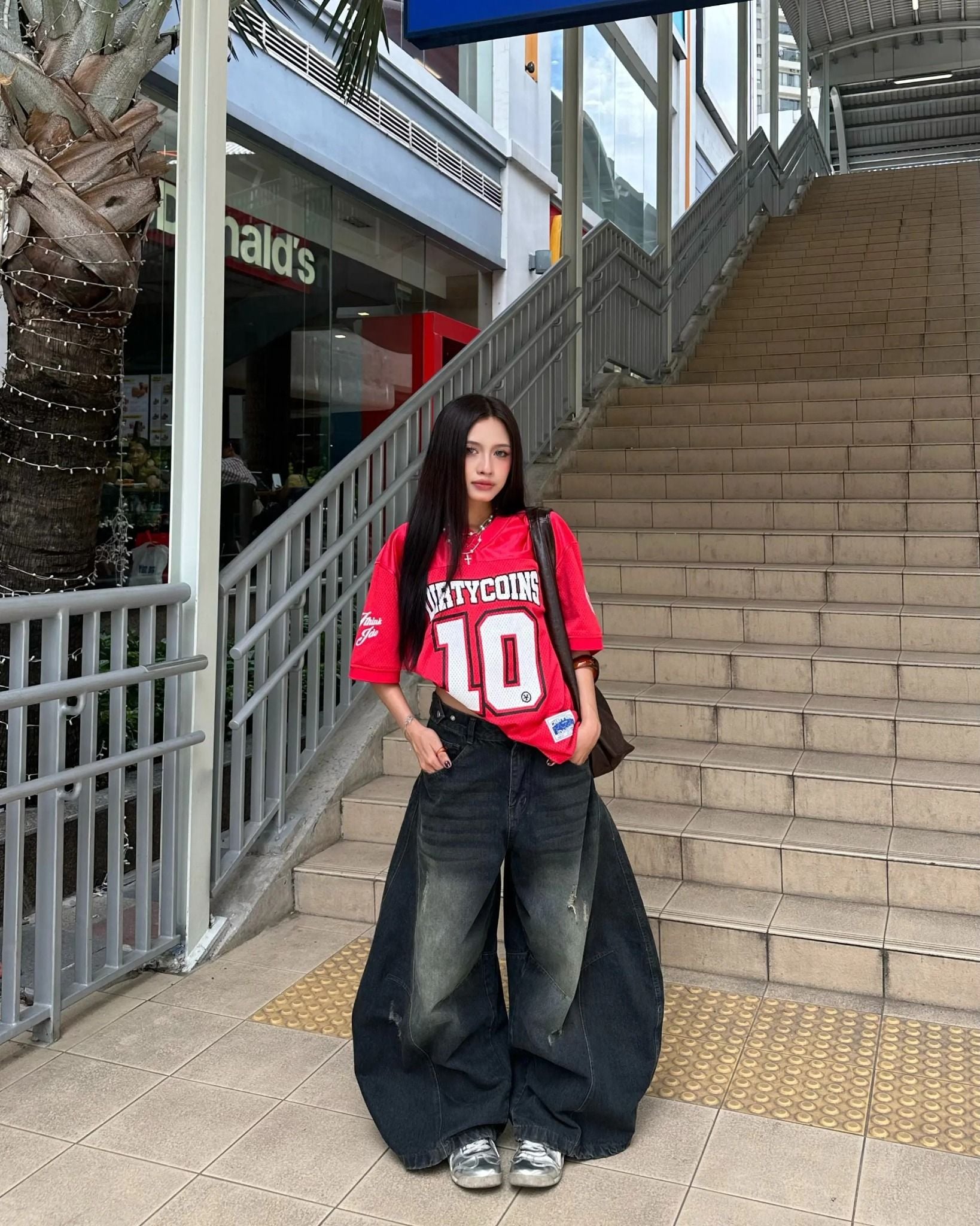  Áo thun Logo Football Jersey 
