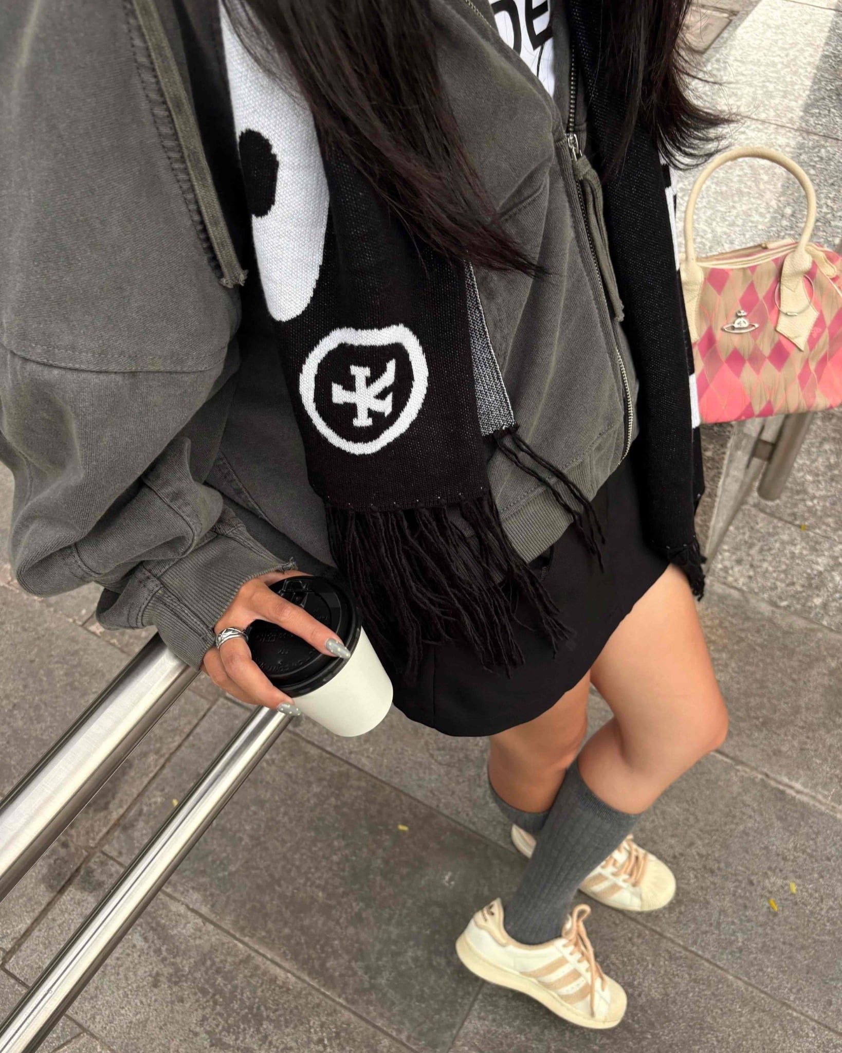  Khăn Choàng Wool Knit DirtyCoins Logo 