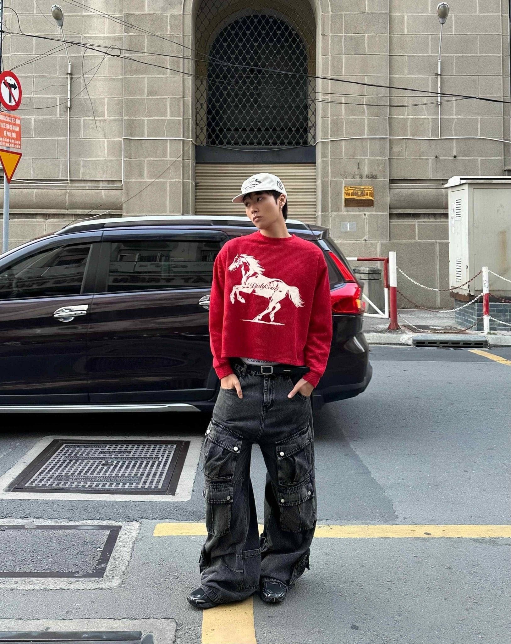  Áo Sweater DirtyCoins Horse Power Knit 