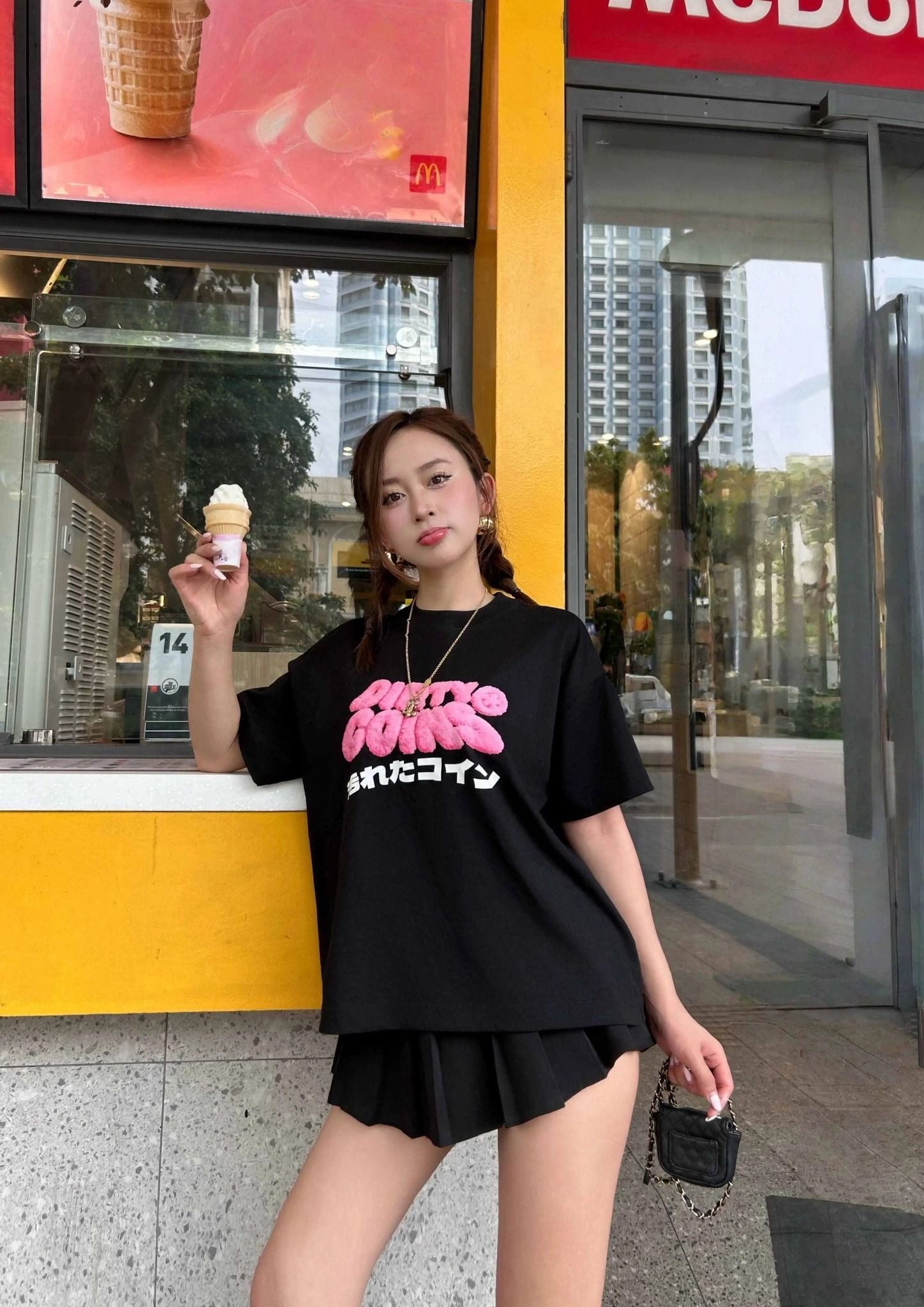  Áo thun Dico Fluffy Wavy Logo 