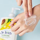 Sữa dưỡng thể dưỡng ẩm ST.IVES Hydrating Body Lotion with Vitamin E & Avocado 621ml
