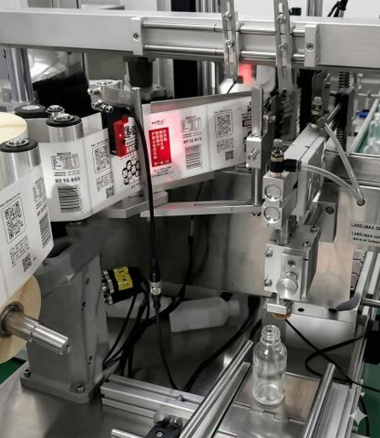  Máy dán nhãn--t--Labelling Machine--t--贴标机 