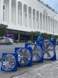  Quạt Thông Gió Vuông Xanh 2 Mặt LướI 