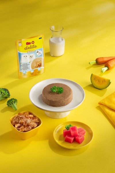 Me-O Delite Pate Cho Mèo Con Vị Cá Ngừ & Sữa Dê Kèm Cá Bào - Tuna With Goat Milk Topping Katsuobushi For Kitten