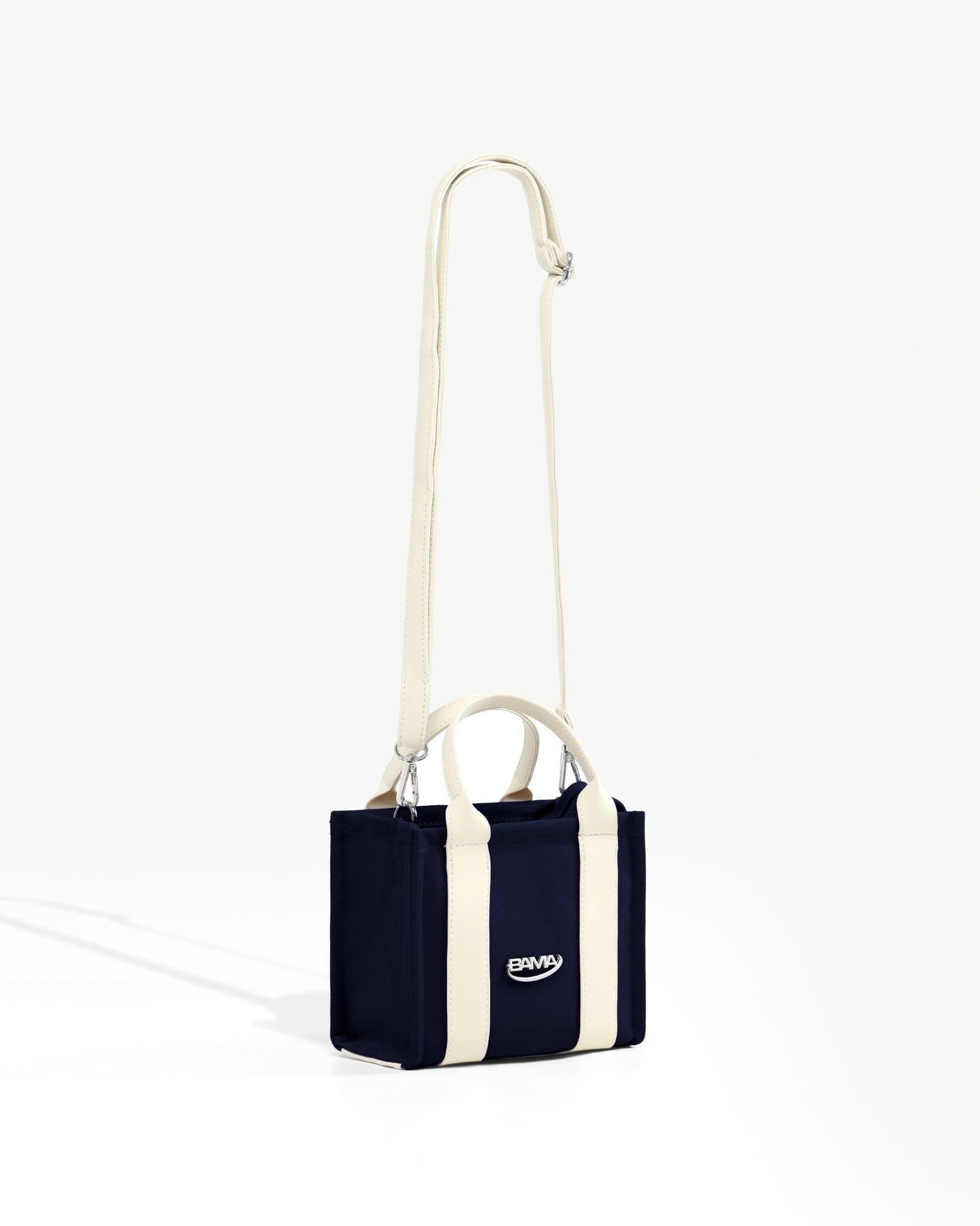 NAVY CREAM