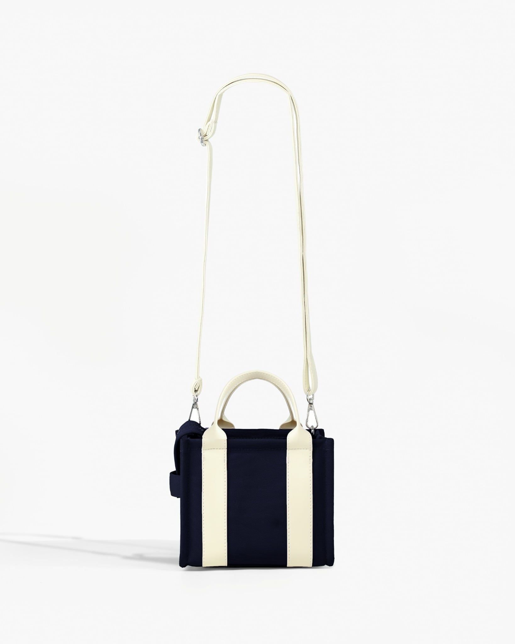 NAVY CREAM