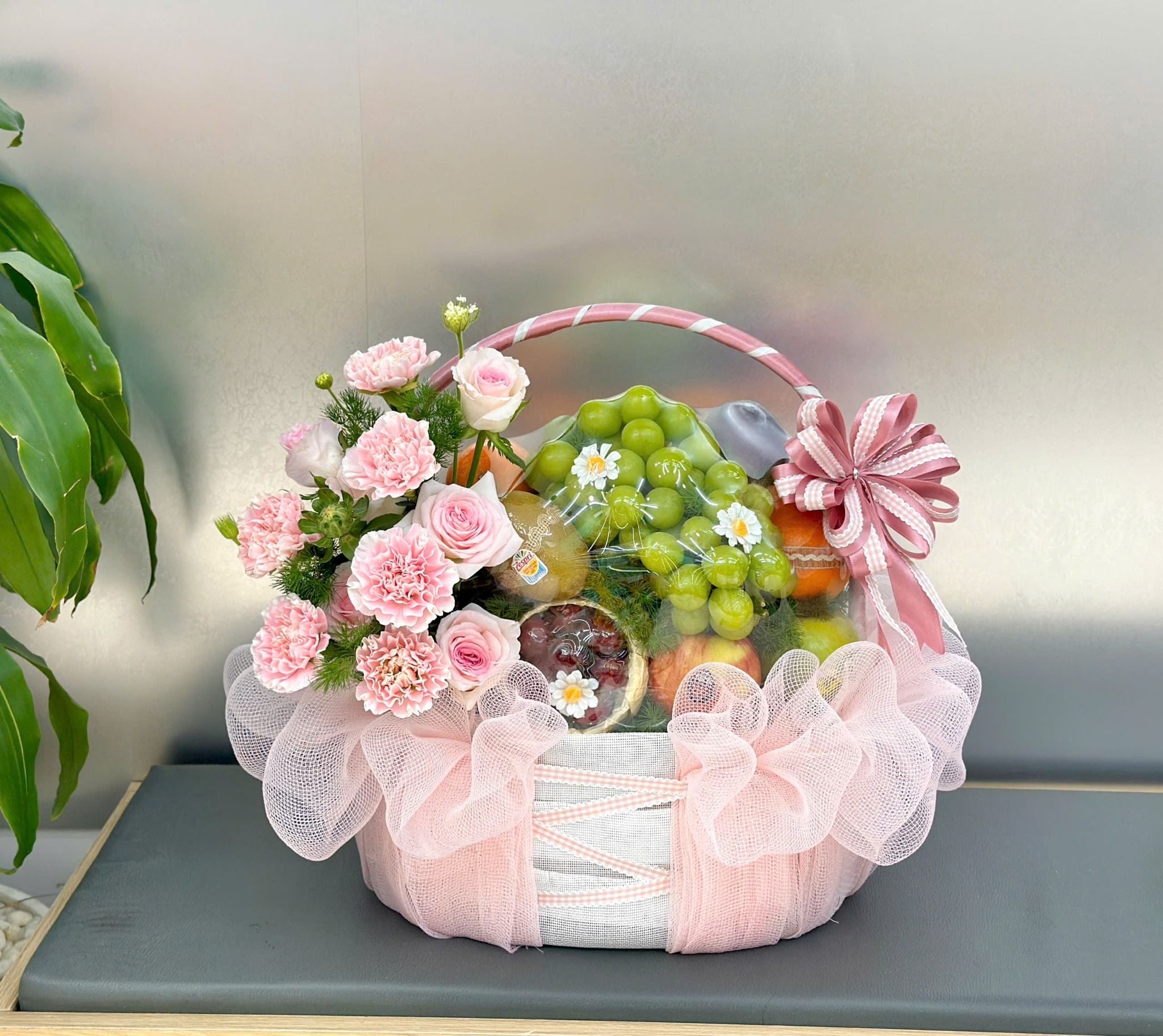 Giỏ Trái Cây “Hồng Ngọt Yêu Thương” 