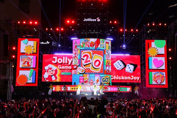 The Jolly Day 20 năm