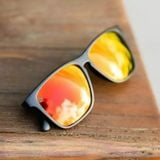 Kính Thể Thao KnockAround Fast Lanes - Matte Black/Red Sunset 