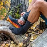  Tất Xỏ Ngón Chạy Địa Hình Injinji Trail Midweight Crew - Granite 