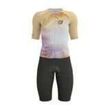  Bộ Quần Áo Ba Môn Nữ Compressport Aero SS Trisuit W-Buff Orange Print 