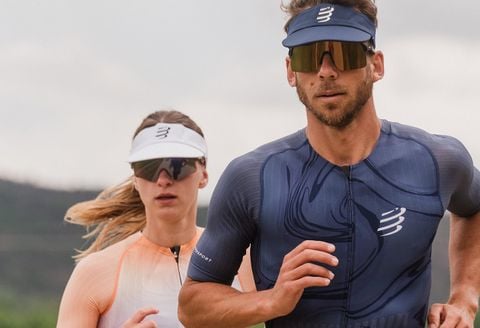 Áo Tri Nữ Compressport Tri Postural Aero SS Top W-Buff Orange Print