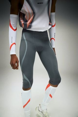 Bó Ống Chân 2XU Lightweight Desert Compression Calf Guards - White/Heat Visions