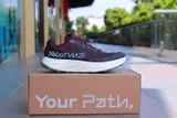  Giày Chạy Địa Hình Nữ NNormal Kjerag 02 - Burgundy 