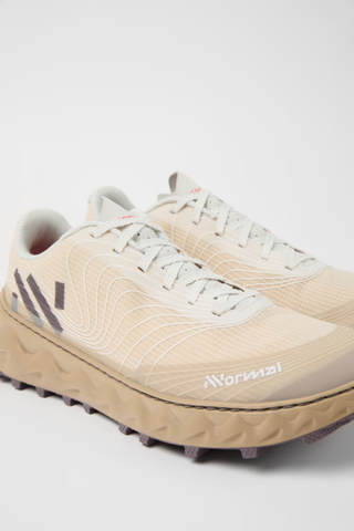 Giày Chạy Địa Hình Nữ NNormal Tomir 2.0 - Beige