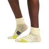  Tất Thể Thao Nam On Running Performance Mid Socks 