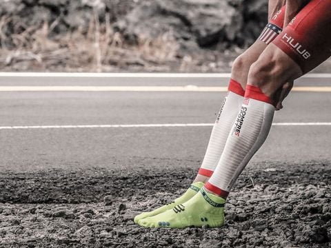 Bó Bắp Chân Compressport Calf R2V2 Oxygen - White