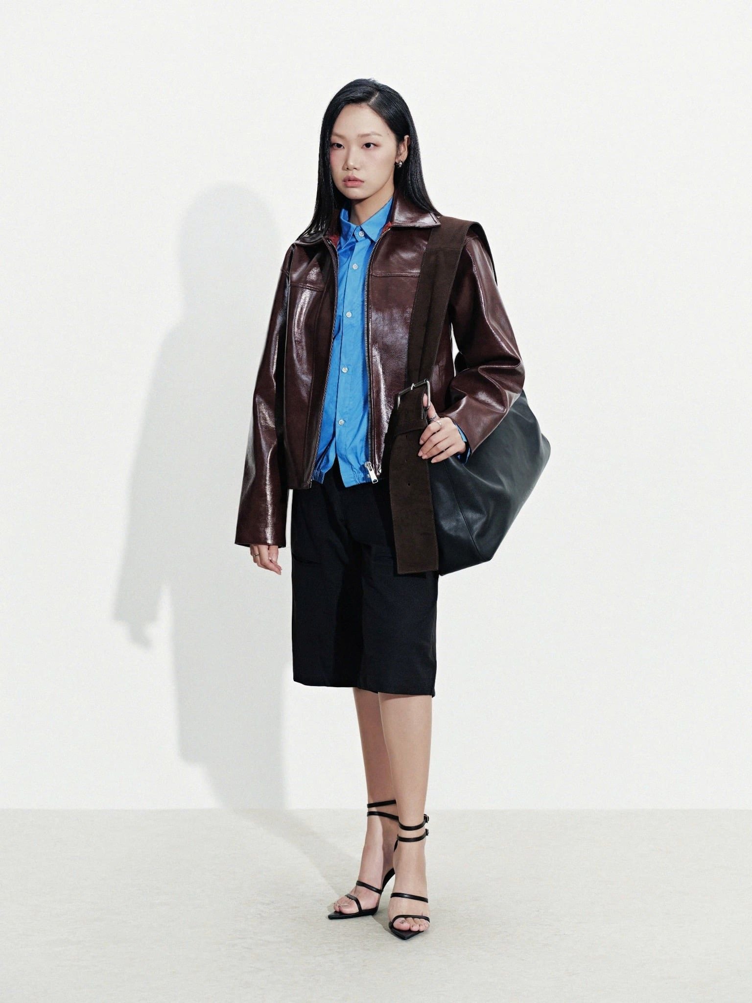  LOOSEHOLD LEATHER BAG 