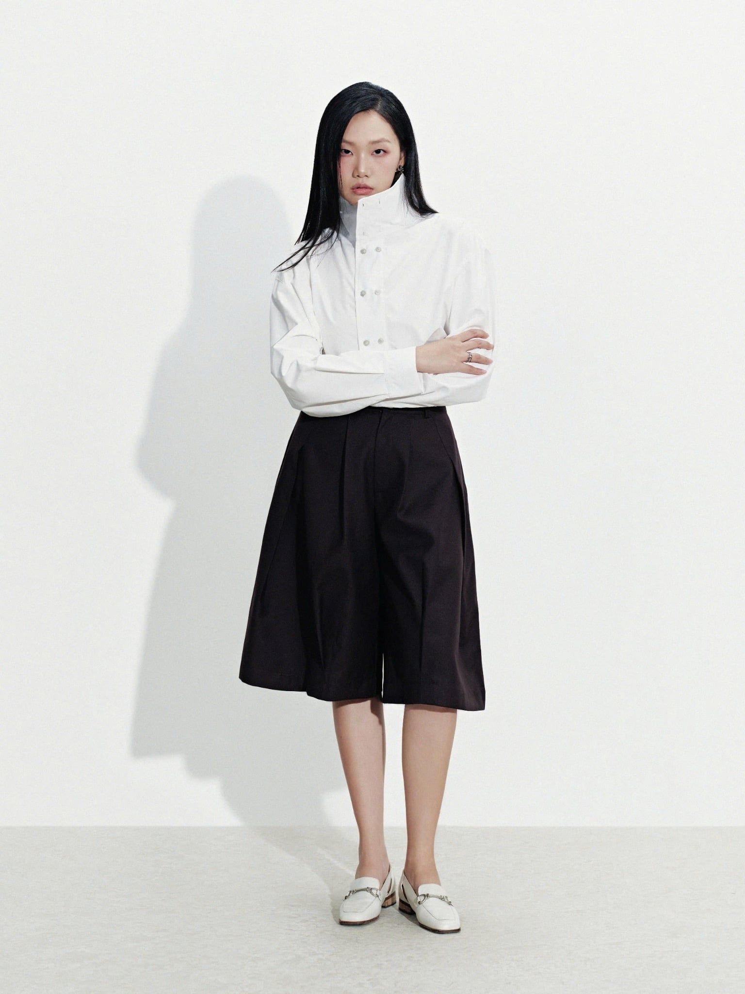  EASE PLEAT SHORTS 