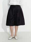  EASE PLEAT SHORTS 