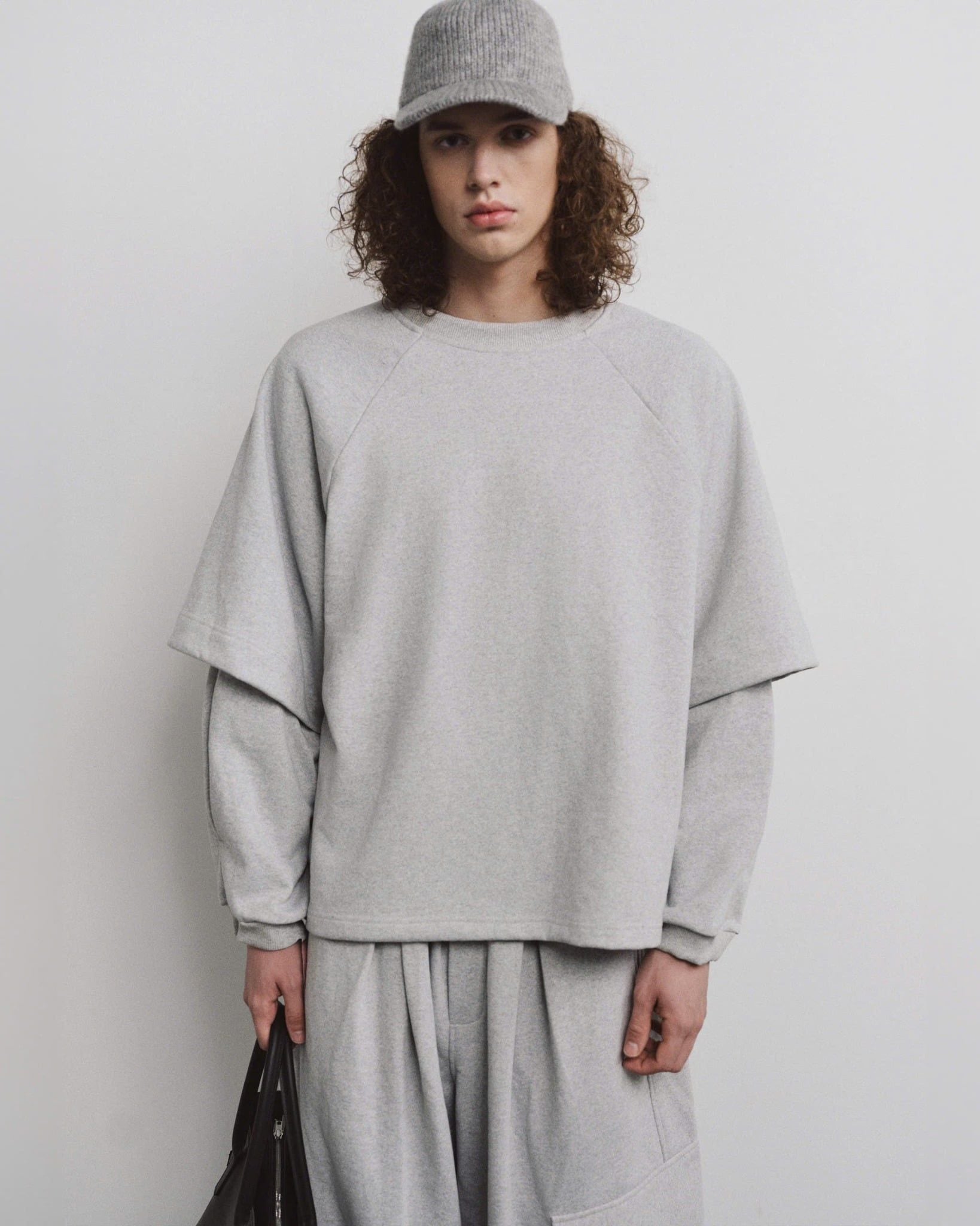  LAYERS SLEEVES SWEATER 