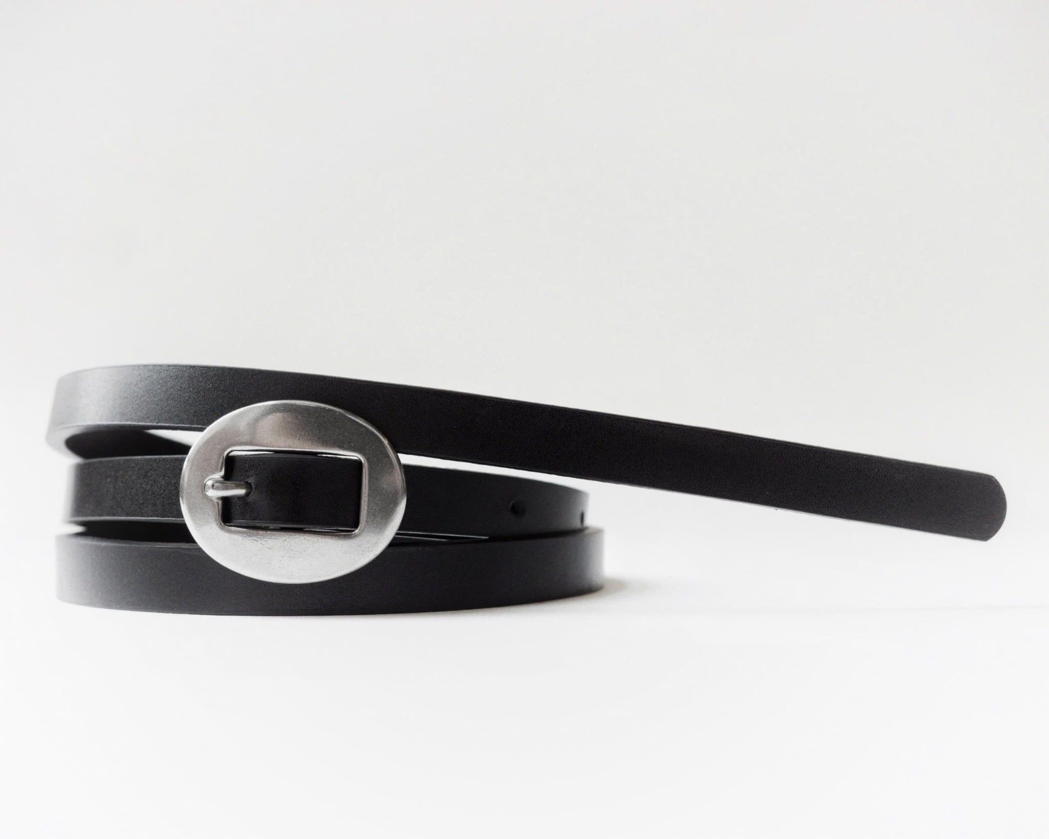  CIRCLE LEATHER BELT 