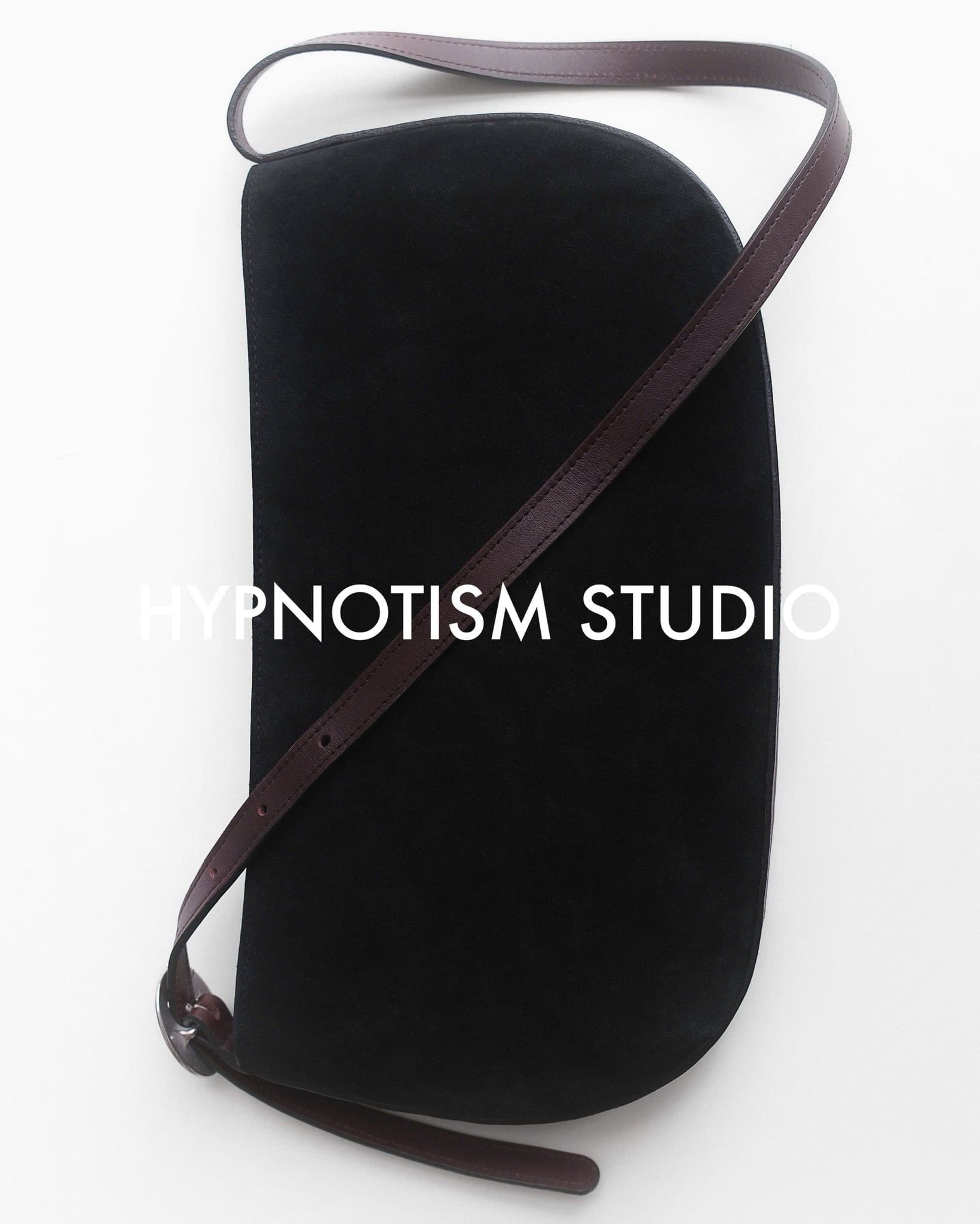 HALF MOON LEATHER BAG 