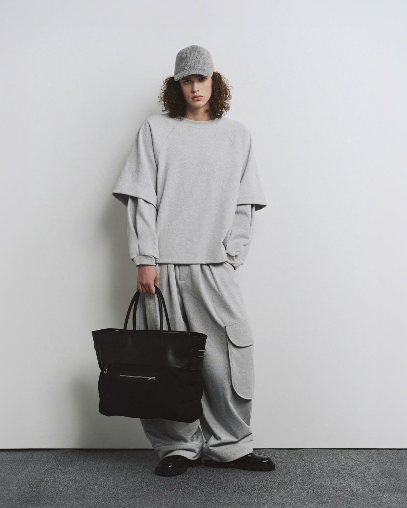  LAYERS SLEEVES SWEATER 