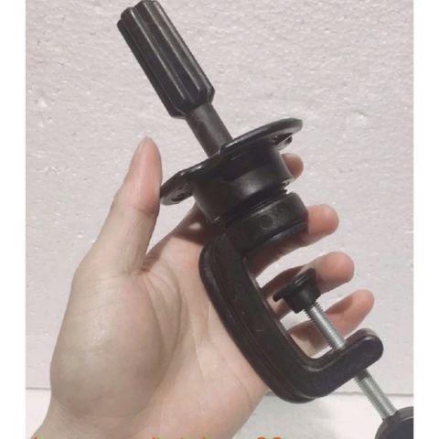 Giá Đỡ Kẹp Đầu Ken Học Cắt Tóc - Trục Kẹp Cố Định Chuyên Nghiệp AZ008