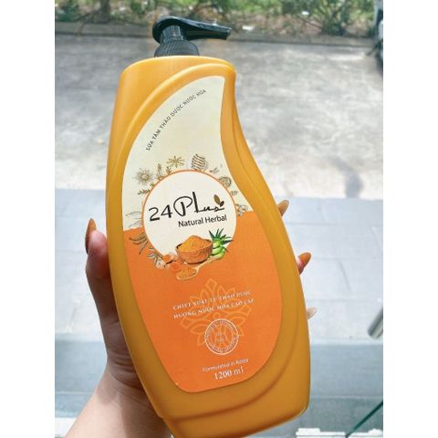 Sữa tắm thảo dược hương nước hoa 24Plus màu cam 1200ml - Tặng nón ủ tóc