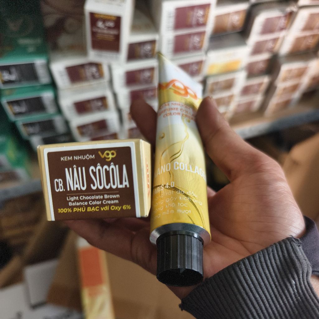 Thuốc Nhuộm Tóc Nâu Chocolate AZ008 Cân Bằng Thông Minh - Tặng Oxy & Bao Tay