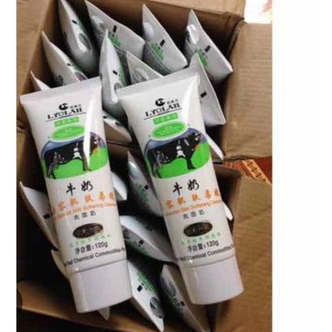 Tuýp sữa rửa mặt Lyolan 120g - Loại mới sẽ có hạt ít hơn  AZ008
