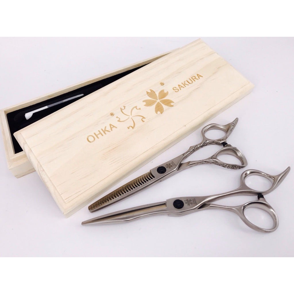 Kéo cắt tóc thép không gỉ SAKURA ST004T - Chuyên nghiệp
