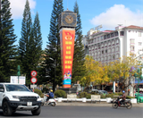  Tháp đồng hồ công cộng công viên Đà Lạt Lâm Đồng 