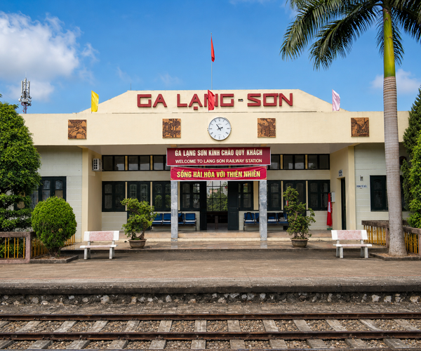  Đồng hồ công cộng Ga Lạng Sơn 