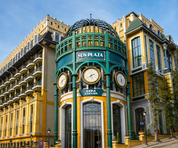  Đồng hồ công cộng khách sạn Sun Plaza Sapa 