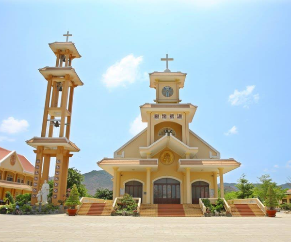  Đồng hồ nhà thờ Giáo Xứ Thái Hiệp Hồ Chí Minh 