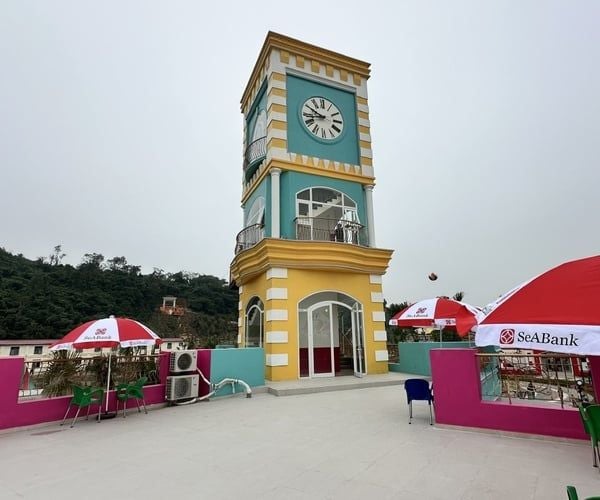  Tháp đồng hồ công cộng 21 m – điểm nhấn kiến trúc tại BRIGHTPARK Hà Nam 