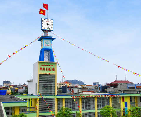  Đồng hồ công cộng Trường Mầm Non Mai Thế Hệ tại Ninh Bình 