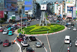  Đồng Hồ Tháp tại Vòng xoay Điện Biên Phủ Hồ Chí Minh 