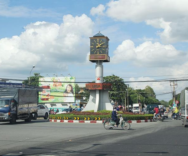  Tháp đồng hồ vòng xuyến Biên Hòa 2 Hồ Chí Minh 