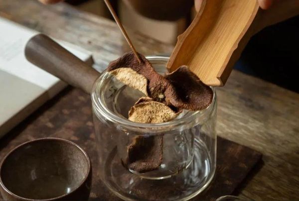 Vỏ Quýt Trần Bì Tân Hội Ủ Lâu Năm - Hỗ Trợ Tiêu Hóa, Giảm Đầy Hơi, Long Đờm (Vỏ quýt khô)