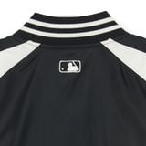  Áo Khoác Bomber MLB Nylon Front Graphic Varsity Jacket New York Yankees 3AJPV0244-50BKS Màu Đen Tay Trắng 