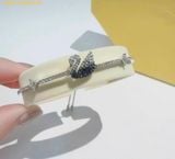  Vòng Tay, Lắc Tay Swarovski Swan bracelet Swan, Black, Rhodium plated 5614119 