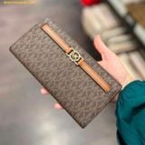  Ví Cầm Tay Michael Kors Reed Large Signature Logo Wallet Nâu Logo - SKU 35F4G6RE3B 