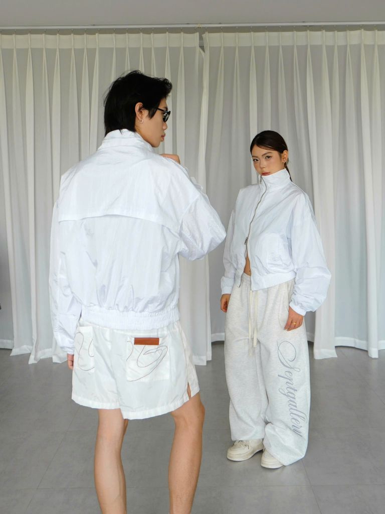 Áo Khoác Gió Nhăn Thêu Chữ NEWSEVEN Cloud Ultra-light Douzip Jacket NAK.522