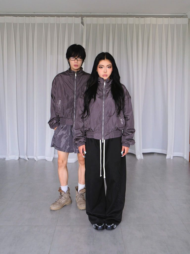 Áo Khoác Gió Nhăn Thêu Chữ NEWSEVEN Cloud Ultra-light Douzip Jacket NAK.522